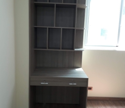 Có nhiều phiên bản khác nhau đã xuất hiện, đôi khi do vô tình10