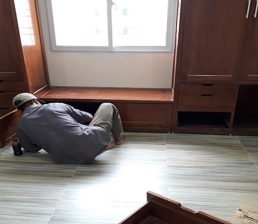 Có nên sử dụng dịch vụ sửa chữa đồ nội thất gỗ hay không?